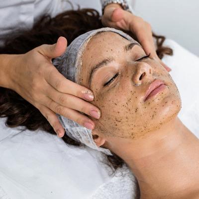 Green Peels Treatment in Dubai & Abu Dhabi